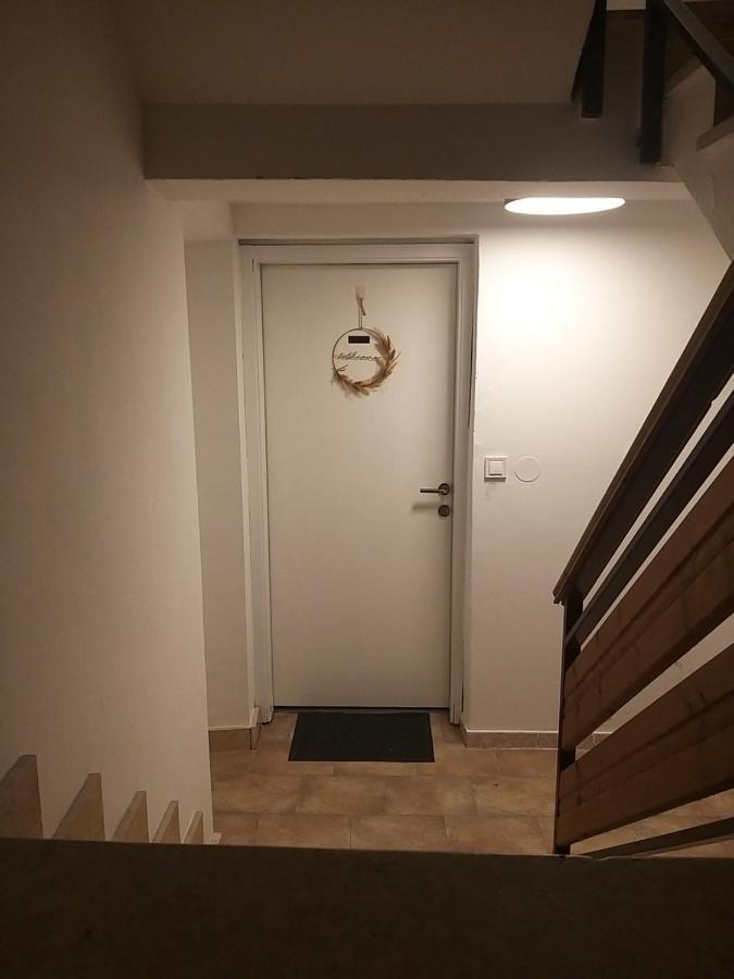 Apartment Lenchy 2 Zagreb Exterior photo